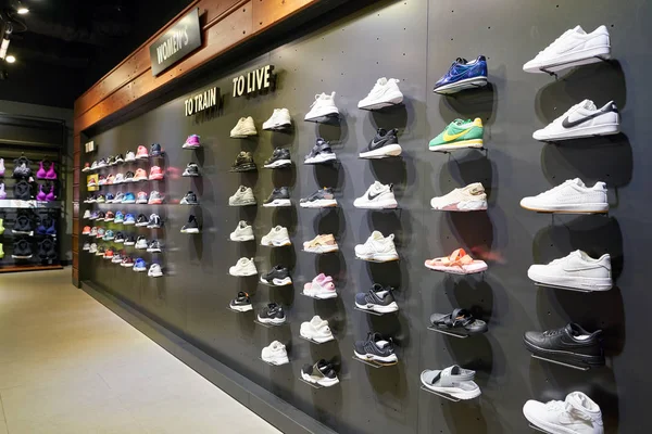 Sydkorea Busan Maj 2017 Insidan Nike Lagra Lotte Mall Busan — Stockfoto