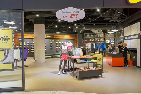 Jižní Korea Pusan Května 2017 Nike Skladovat Lotte Mall Pusan — Stock fotografie