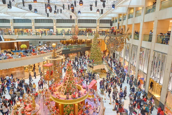 홍콩의 랜드마크 쇼핑몰에 2015 크리스마스 — 스톡 사진