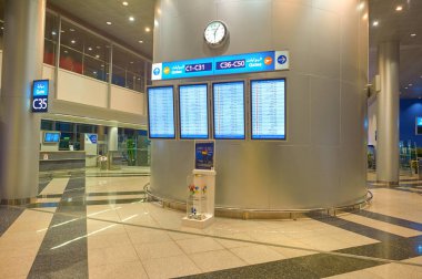 Birleşik Arap Emirlikleri, Dubai - Kasım, 2015 yaklaşık: Dubai Havalimanı içinde