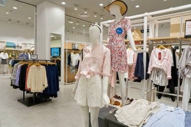 South Korea, Busan - 25 Mayıs 2017: Dodds Busan Lotte çarşıda Alışveriş Merkezi'nde sergilenen