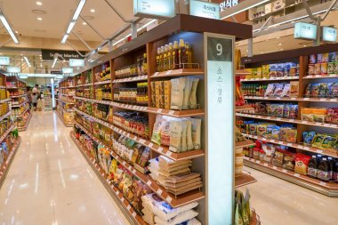 South Korea, Busan - 28 Mayıs 2017: Süper Market, Lotte mağazada Busan