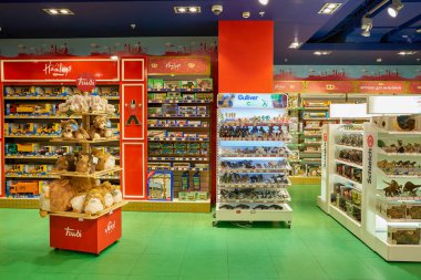 Rusya, Saint Petersburg - Ekim, 2017 yaklaşık: Saint Petersburg Inside Hamley'ler oyuncak mağazası