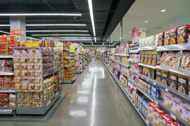 South Korea, Busan - 25 Mayıs 2017: Busan, Lotte Mart içinde