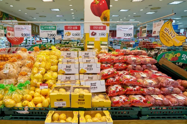 Jižní Korea Pusan Cca Květen 2017 Uvnitř Supermarketu Pusan — Stock fotografie