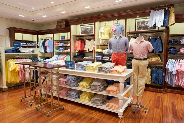 Ralph lauren outlet Stock Photos, Royalty Free Ralph lauren outlet Images |  Depositphotos