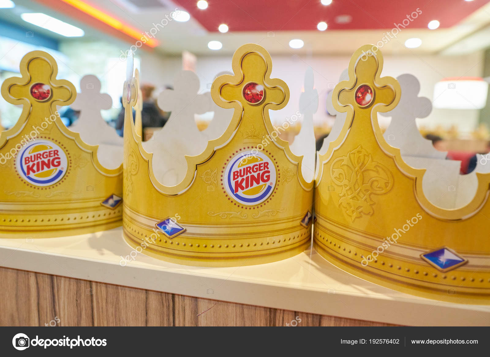 「burger king paper crown」的圖片搜尋結果