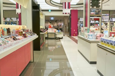 South Korea, Busan - 25 Mayıs 2017: Kozmetik Lotte alışveriş merkezinde görüntüleme 