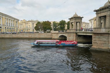 Rusya, Saint Petersburg - Ekim, 2017 yaklaşık: Saint Petersburg kentsel peyzaj, gündüz