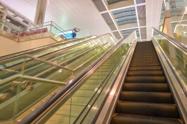 Birleşik Arap Emirlikleri, Dubai - Kasım, 2015 yaklaşık: Dubai Havalimanı içinde