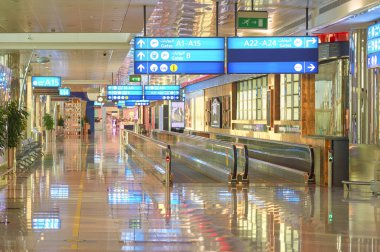 Birleşik Arap Emirlikleri, Dubai - Kasım, 2015 yaklaşık: Dubai Havalimanı içinde