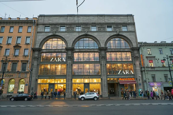 Saint Petersburg Circa September 2017 Loja Zara São Petersburgo — Fotografia de Stock