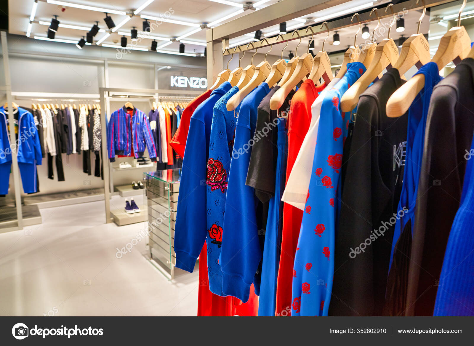 Kenzo boutique outlet rome