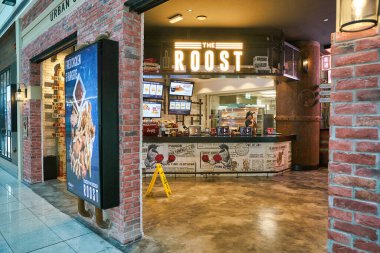 Dubai, Uae - Ocak 2019: Dubai Uluslararası Havaalanı 'ndaki Daily Dxb sokak yemekleri.