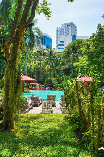 Bangkok Thailand Circa Juni 2015 Een Zwembad Bij Swissotel Nai — Stockfoto