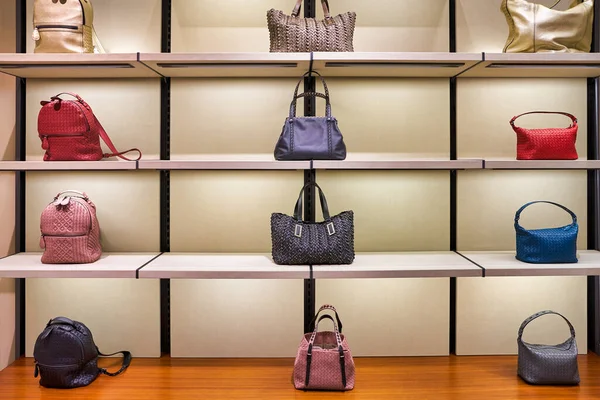 Louis Vuitton store – Stock Editorial Photo © teamtime #124457806