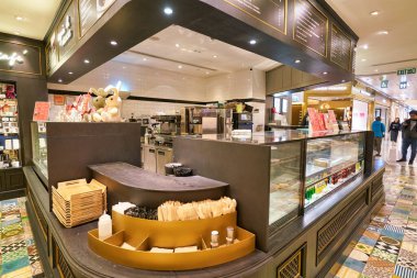 Hong Kong, Çin - 23 Ocak 2019: Agnes B Cafe Sha Tin 'deki New Town Plaza alışveriş merkezinde.