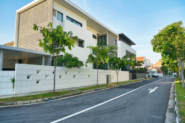 SINGAPORE - CIRCA APRIL, 2019: view of a street located in Singapore.
