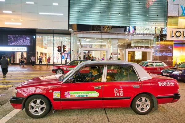 Hong Kong Circa Janeiro 2019 Táxis Vistos Hong Kong Noite — Fotografia de Stock