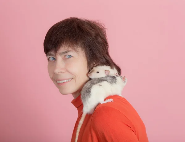 Two rats on the shoulder — Stock Photo, Image