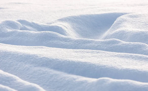 Снежные заносы зимой — стоковое фото