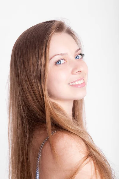 Girl with blue eyes closeup — Stock Photo, Image