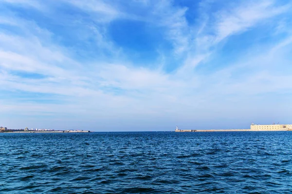 Море в Севастополе — стоковое фото