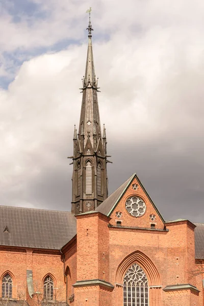 Wysoka iglica katedry — Zdjęcie stockowe