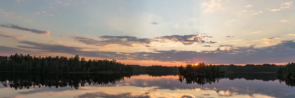 Panorama di un tramonto estivo — Foto Stock