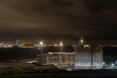 Gece inşaat alanı