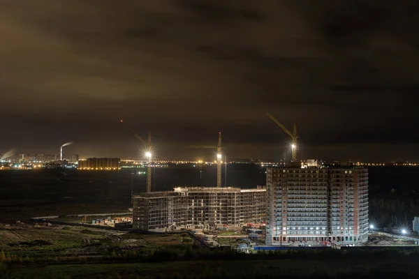 Obra por la noche —  Fotos de Stock