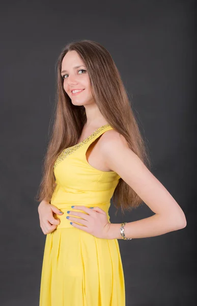 Portrait of a smiling girl — Stock Photo, Image