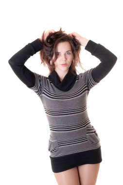 Beyaz bir arka plan üzerinde şehvetli kız