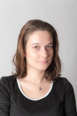 kahverengi gözlü kız