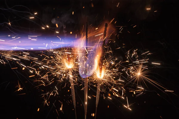 Feuerwerk beleuchtet Nahaufnahme — Stockfoto