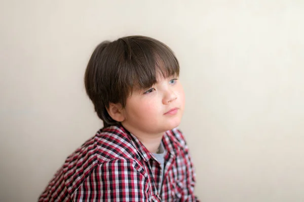 Farklı renk gözlü çocuk — Stok fotoğraf