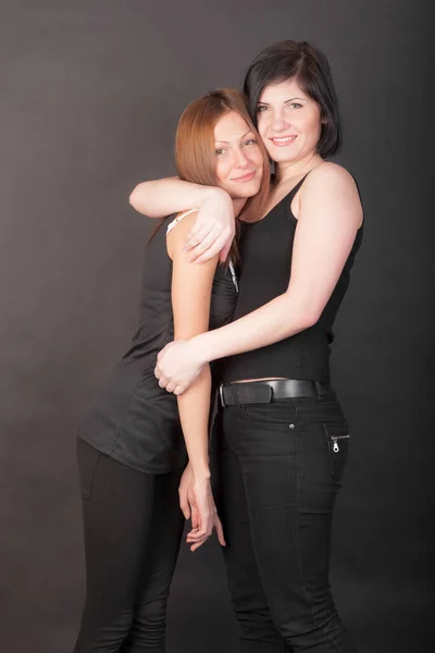 Studio Portrait Two Girlfriends Black Background — Stock Photo, Image