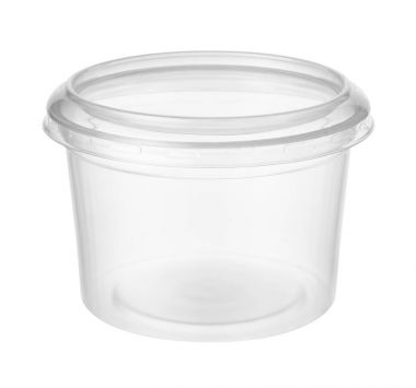 boş plastik kap beyaz arkaplanda izole edildi