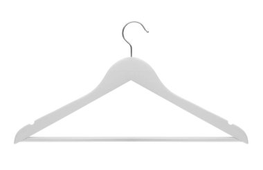 Beyaz arka planda beyaz ahşap elbise askısı