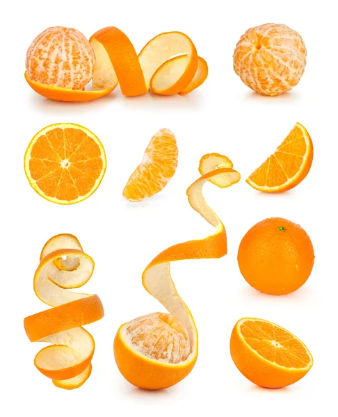 Kolekce pomeranče, plátek a oranžové oloupané kůže izolované Svatodušní — Stock fotografie