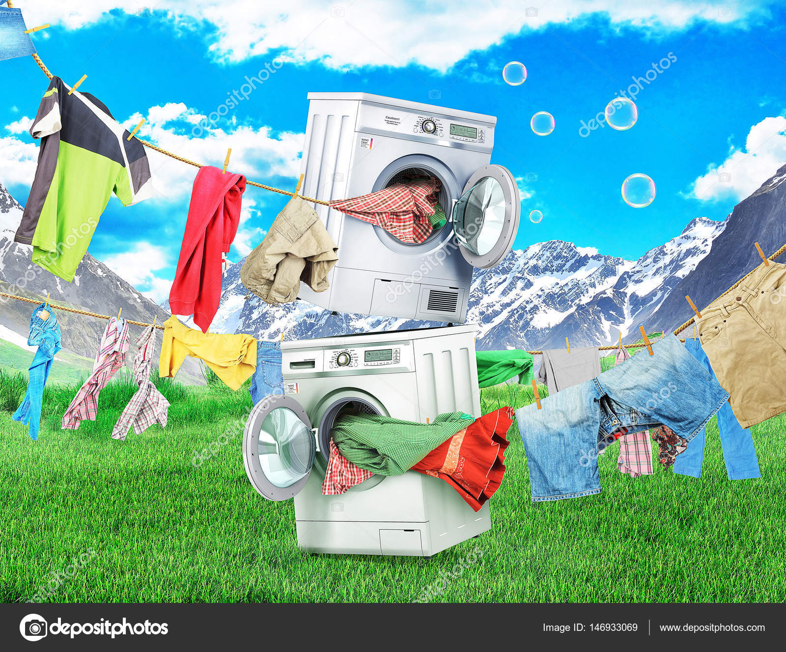 Стирка реклама. Утюг для химчистки. Бот который стирает одежду. Бот который стирает одежду. Женщина которая стиралние полотенце на дворе.