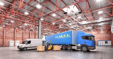 Ambar kavramı. Wareh üzerinde büyük bir depo içinde forklift