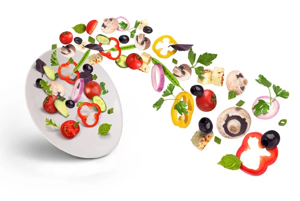 Beyaz tabak salata uçuş: domates, mantar, peynir, oli