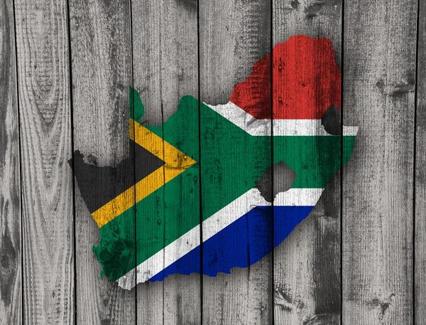 Mapa e bandeira da África do Sul em madeira intemperizada — Fotografia de Stock