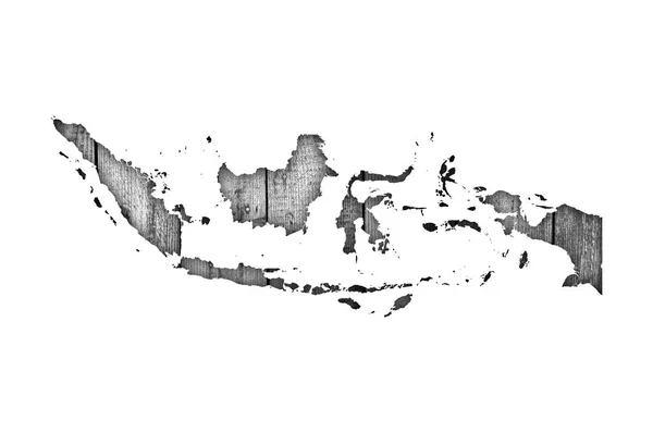 Mapa da Indonésia sobre madeira intemperizada — Fotografia de Stock