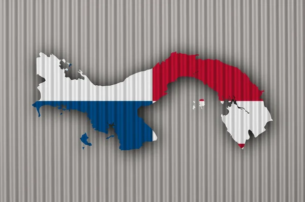 Mapa y bandera de Panamá sobre hierro corrugado — Foto de Stock