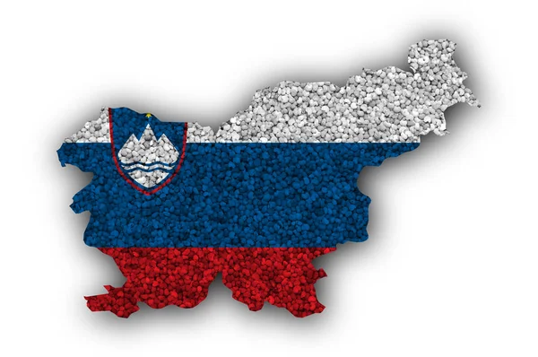 지도 및 양 귀 비 씨앗에 슬로베니아의 국기 — 스톡 사진