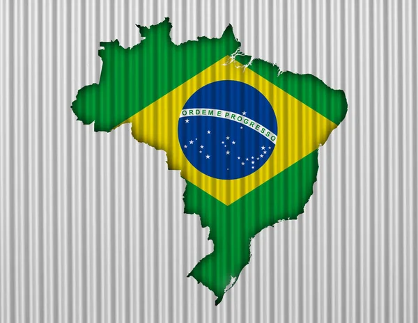 地图和巴西在铁皮上国旗 — 图库照片