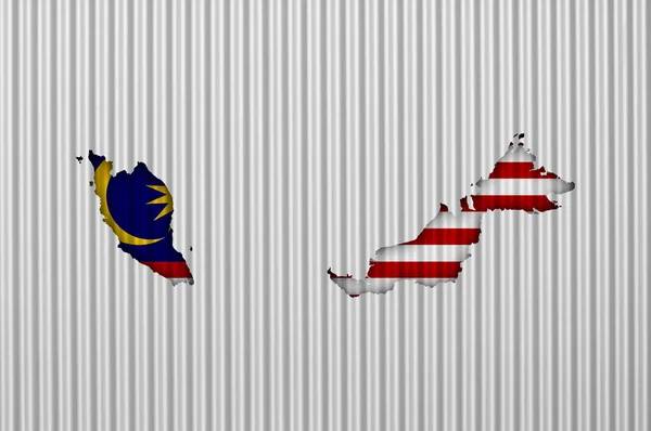Карта и флаг Малайзии на гофрированном железе — стоковое фото