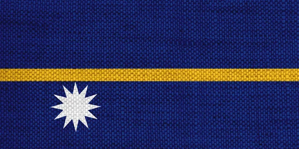 Bandera de Nauru sobre lino viejo —  Fotos de Stock